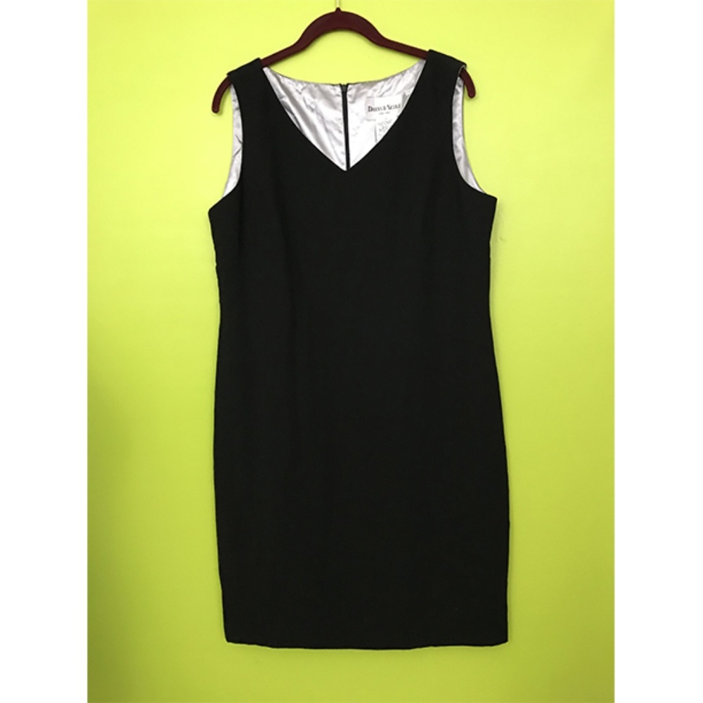 Danny & Nicole New York Sleeveless Lined Dress 16